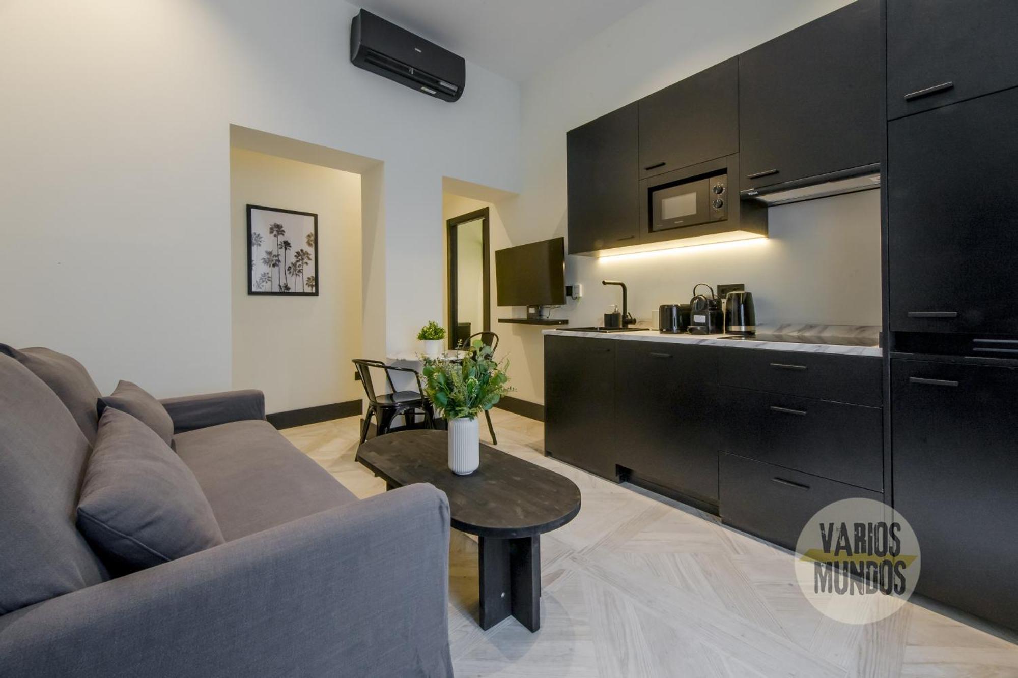Iconic Apt En Plena Plaza Del Carmen Para 4Pax E3 Madri Exterior foto